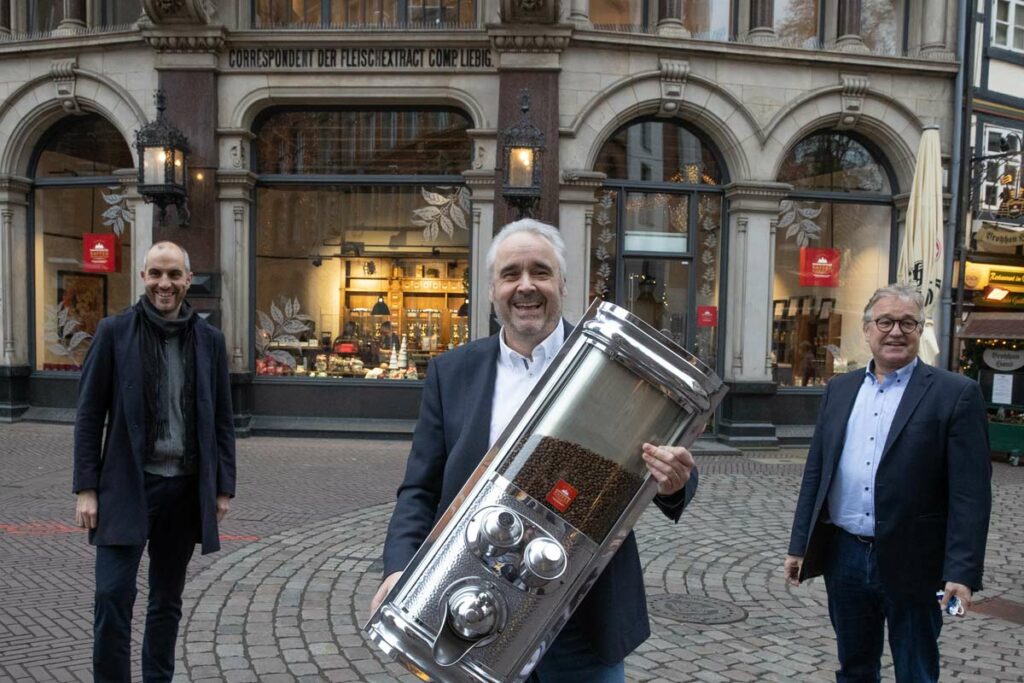 Kaffeemanufaktur Hannover Eröffnung Andreas Berndt und Belit Onay