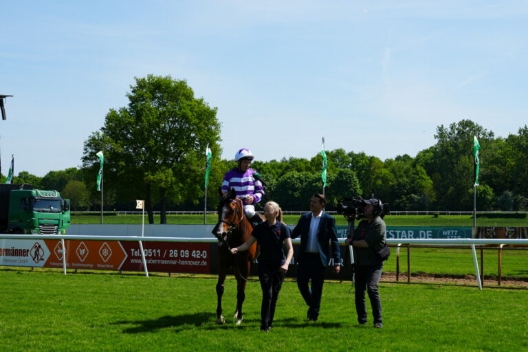 96-Renntag auf der Bult